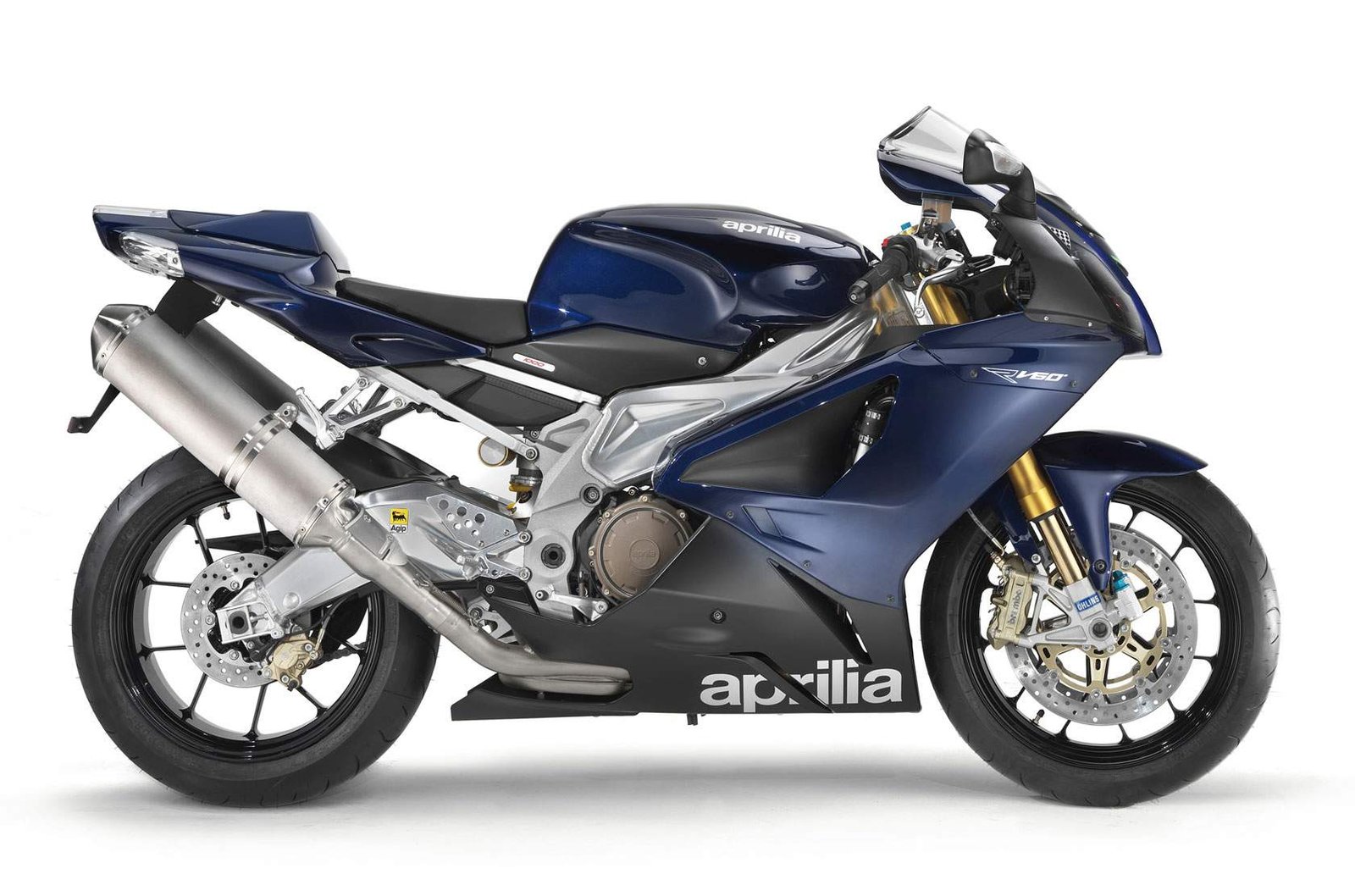 Aprilia RSV 1000R Slide 3