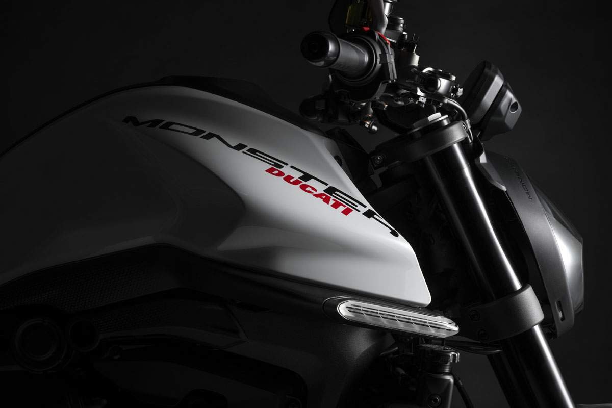 Ducati Monster Slide 5