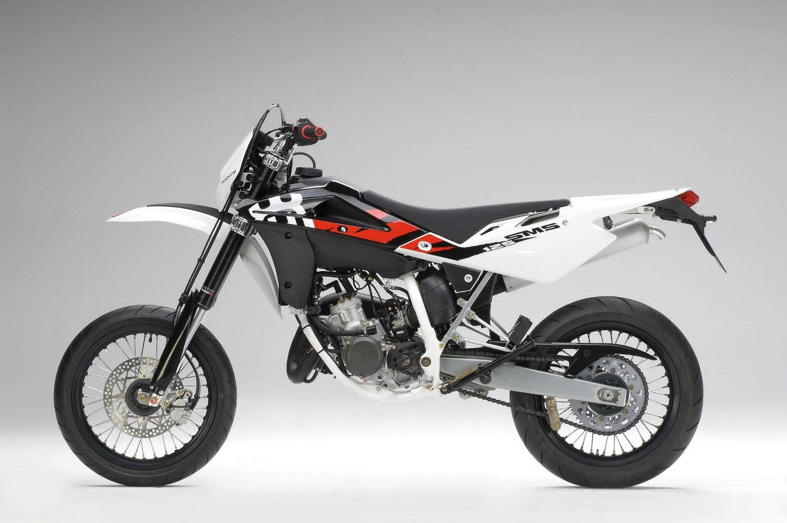 Husqvarna SM 125 Slide 2