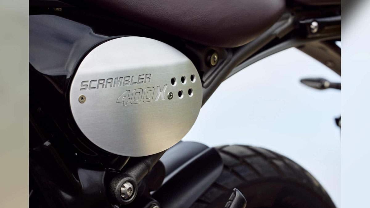 Triumph Scrambler 400X Slide 4