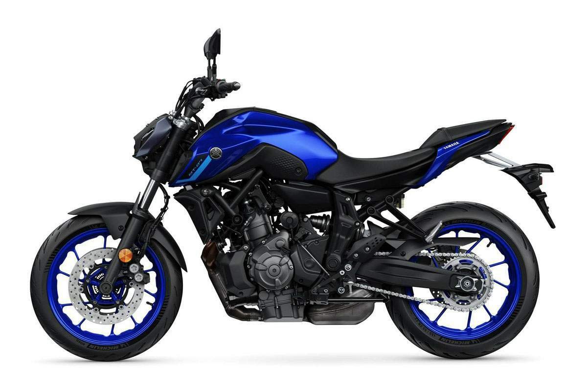 Yamaha MT-07 Slide 2