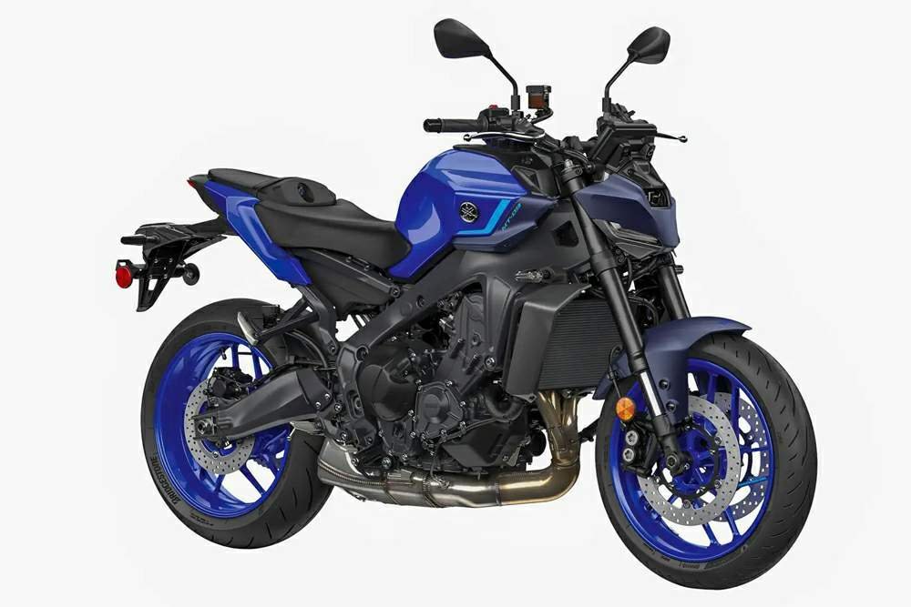 Yamaha MT-09 Slide 4