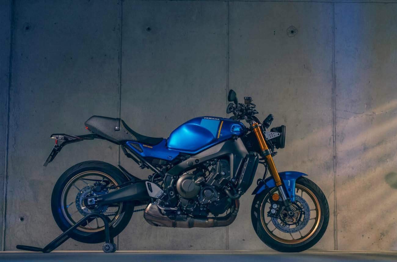 Yamaha XSR 900 Slide 5