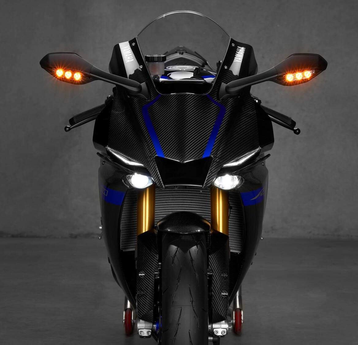 Yamaha YZF 1000 R1-M Kuva 4