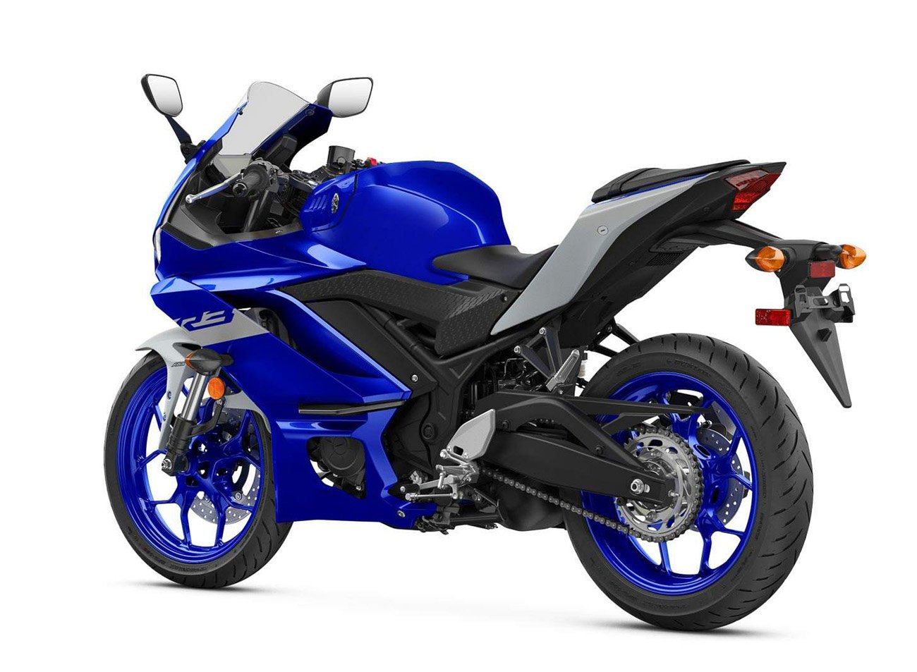 Yamaha YZF-R3 Slide 4